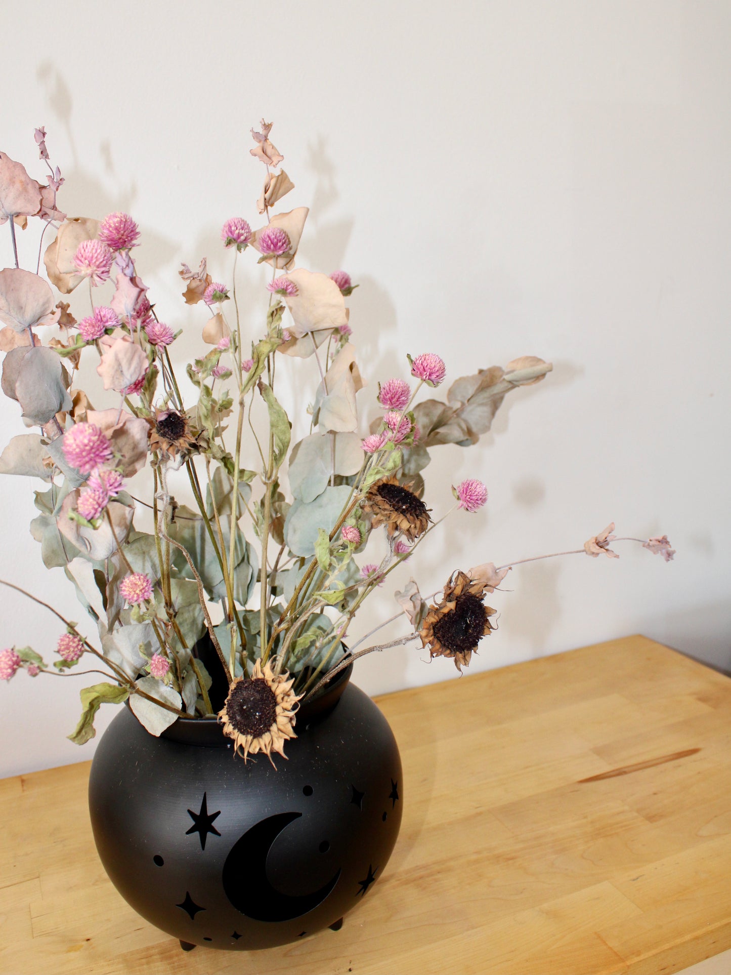 Halloween Cauldron Dry Flower Arrangement