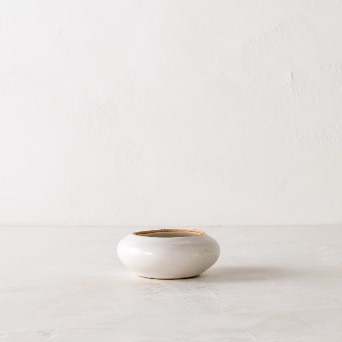 Minimal Stoneware Ikebana Vase